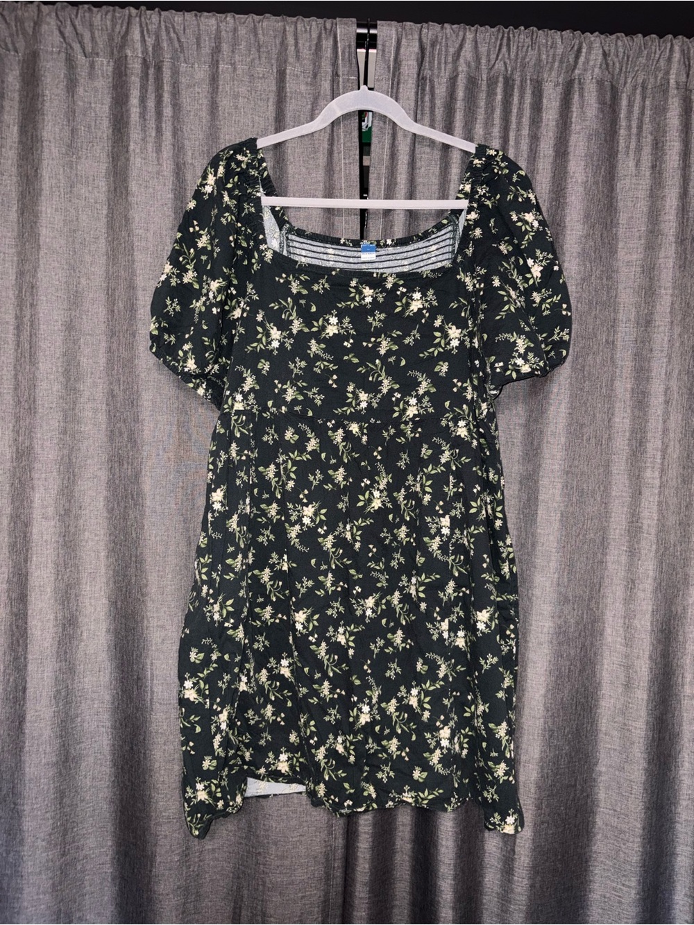 Old Navy Black Floral Square Neck Short Sleeve Dress
